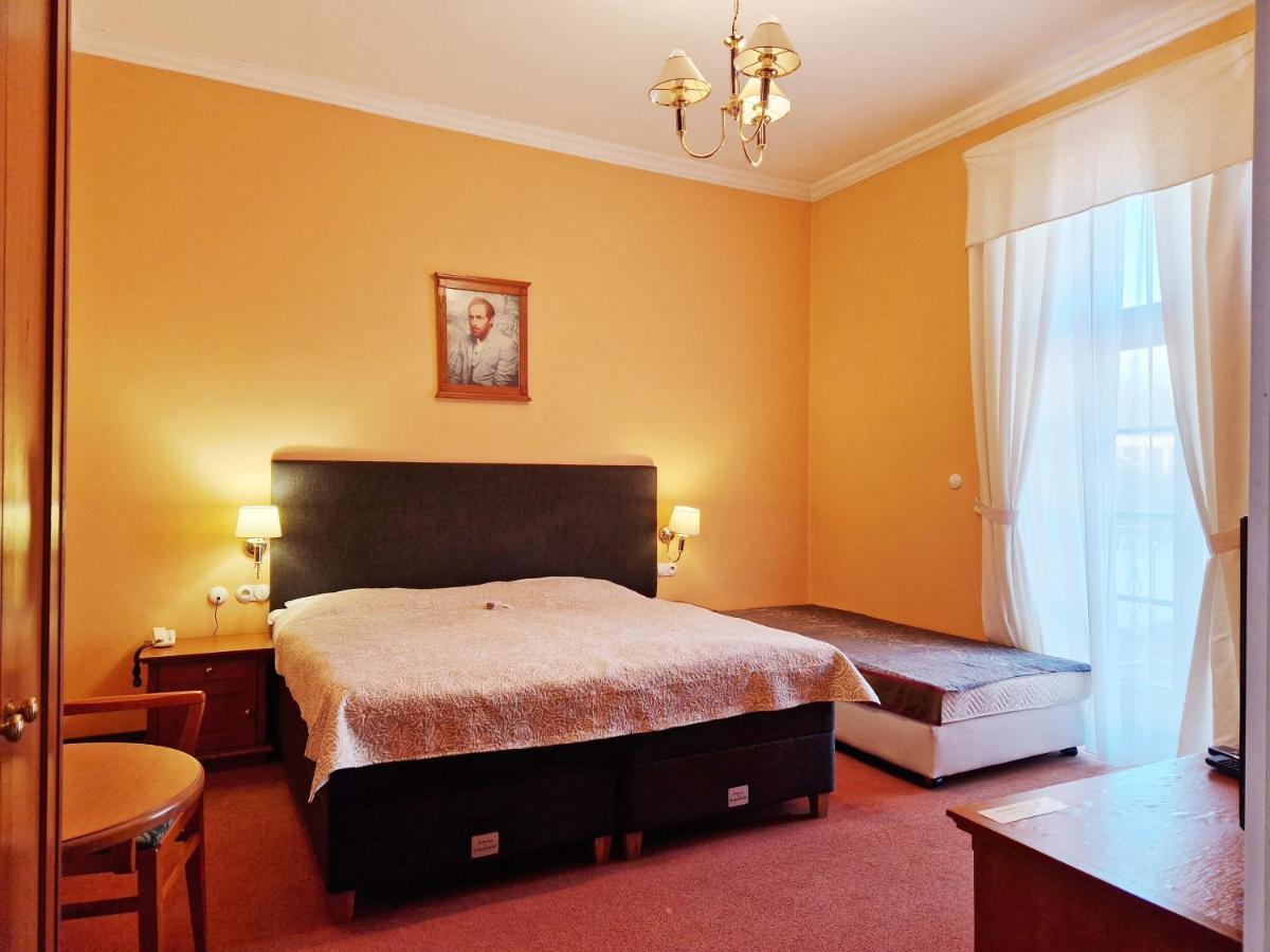 Romantik Hotel Eleonora Tabor Exterior photo